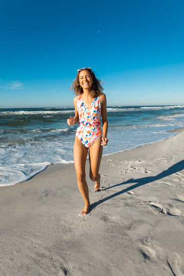 Abstract multicolor one piece swimwear with belt