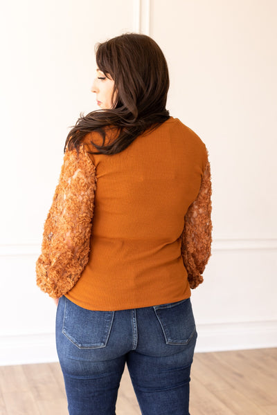 Rust Floral Mesh Sleeve