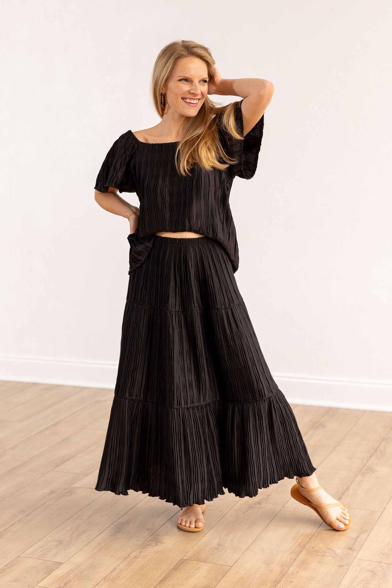 Lustrous Pleated Top, Black