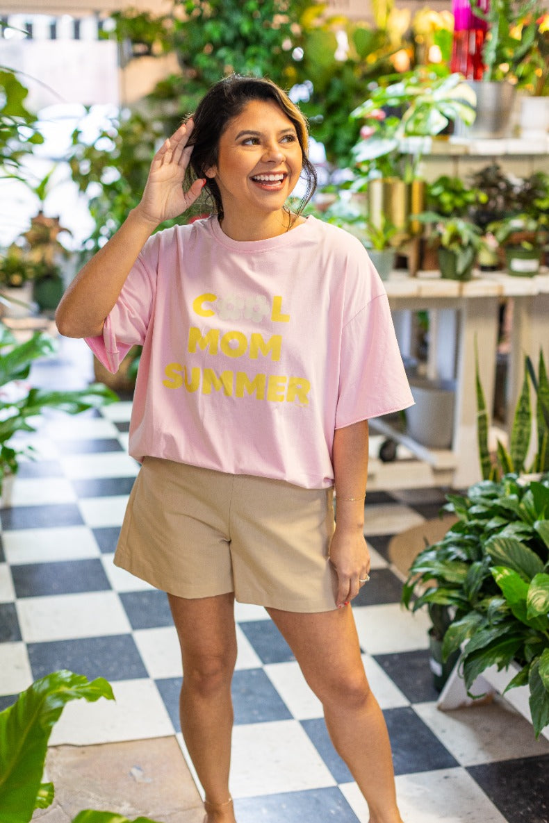 Cool Mom Summer On Pink Relaxed Fit Tee