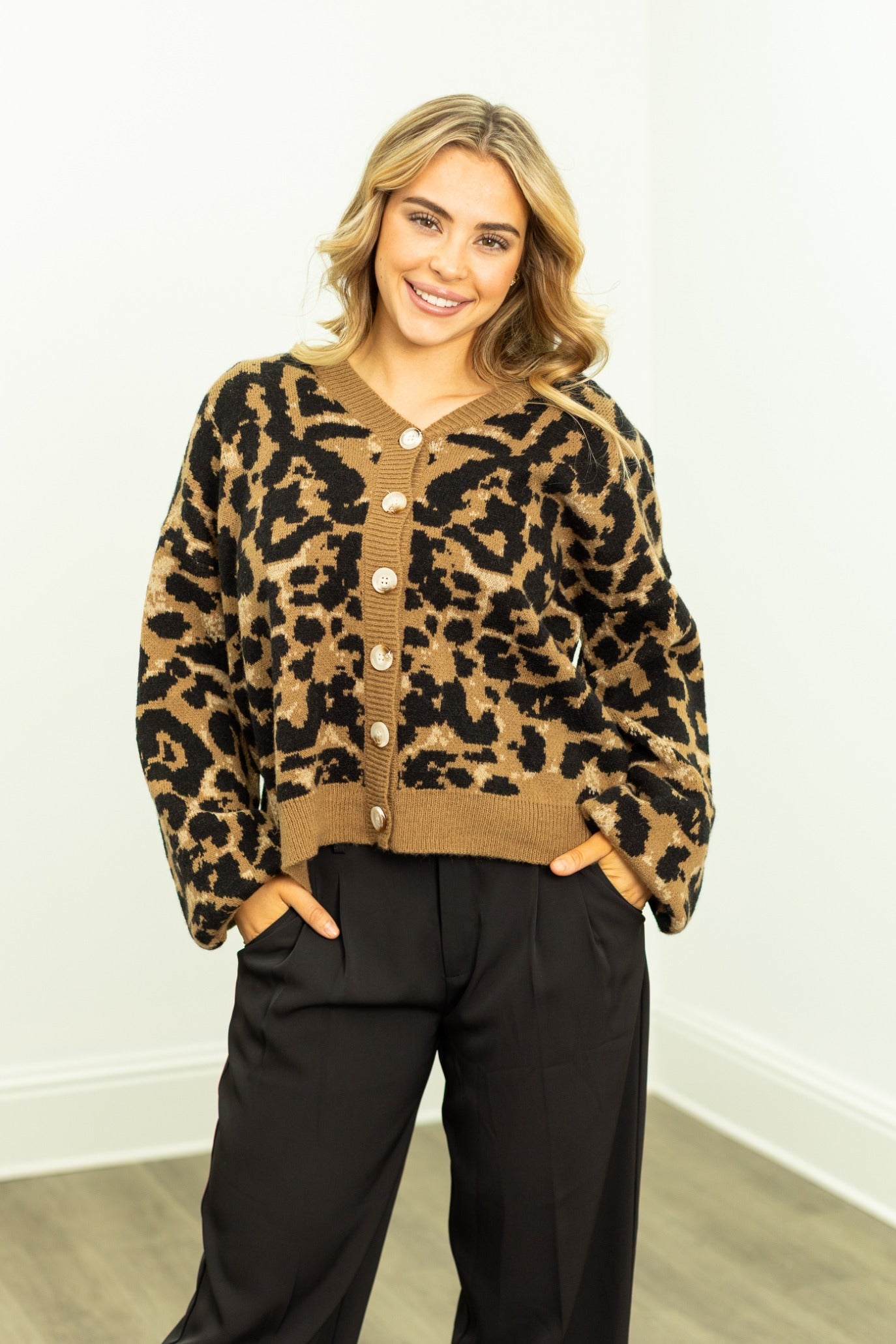 Cropped Cardigan Sweater, Leopard