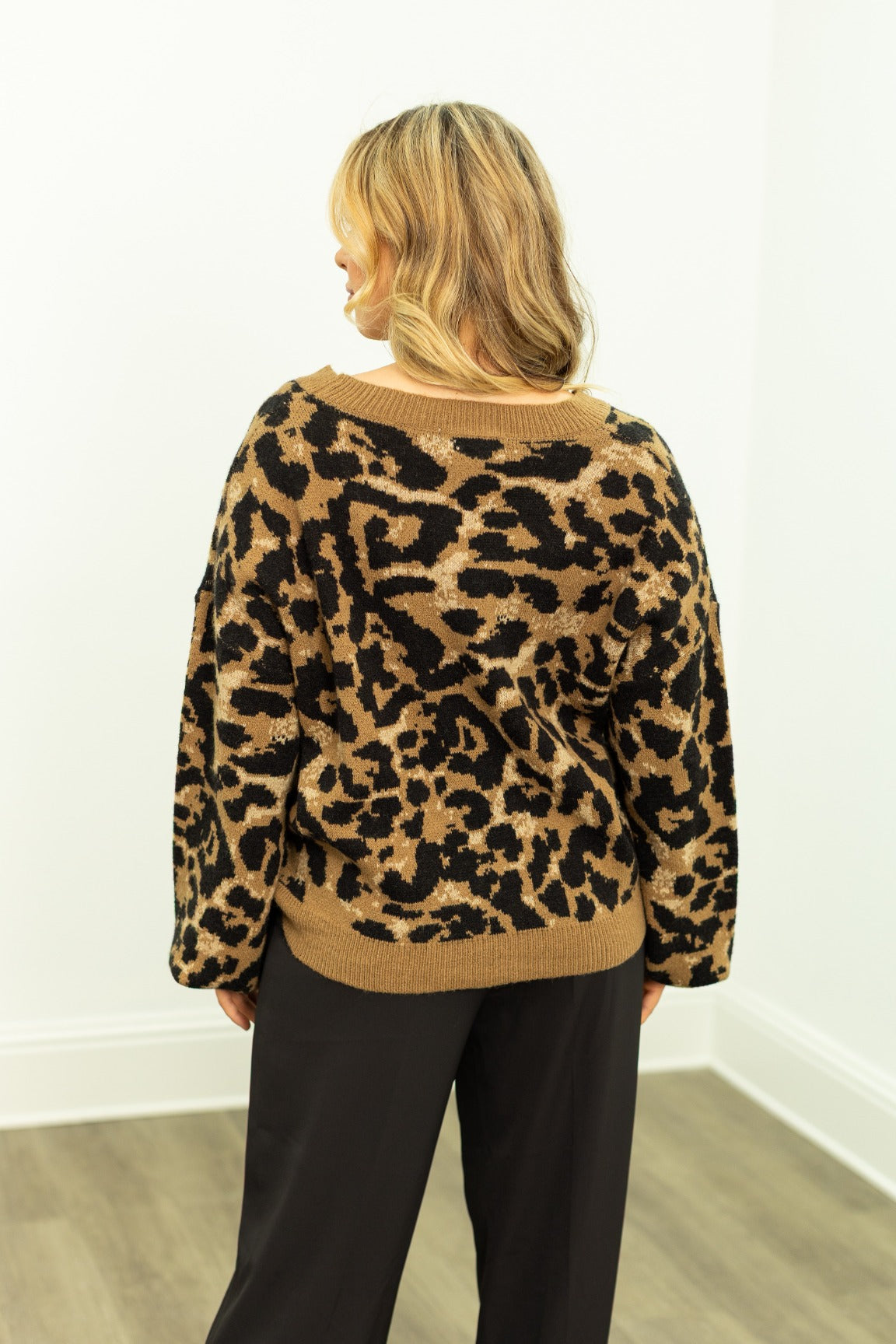 Cropped Cardigan Sweater, Leopard