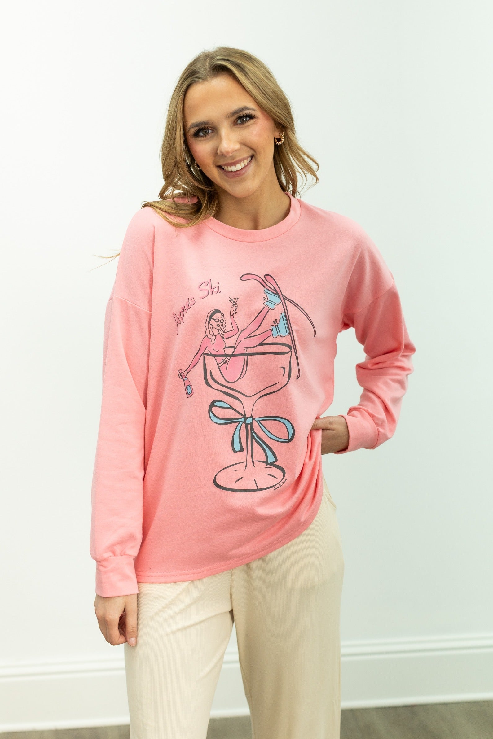 Apres Ski on Light Weight Sweatshirt, Pink
