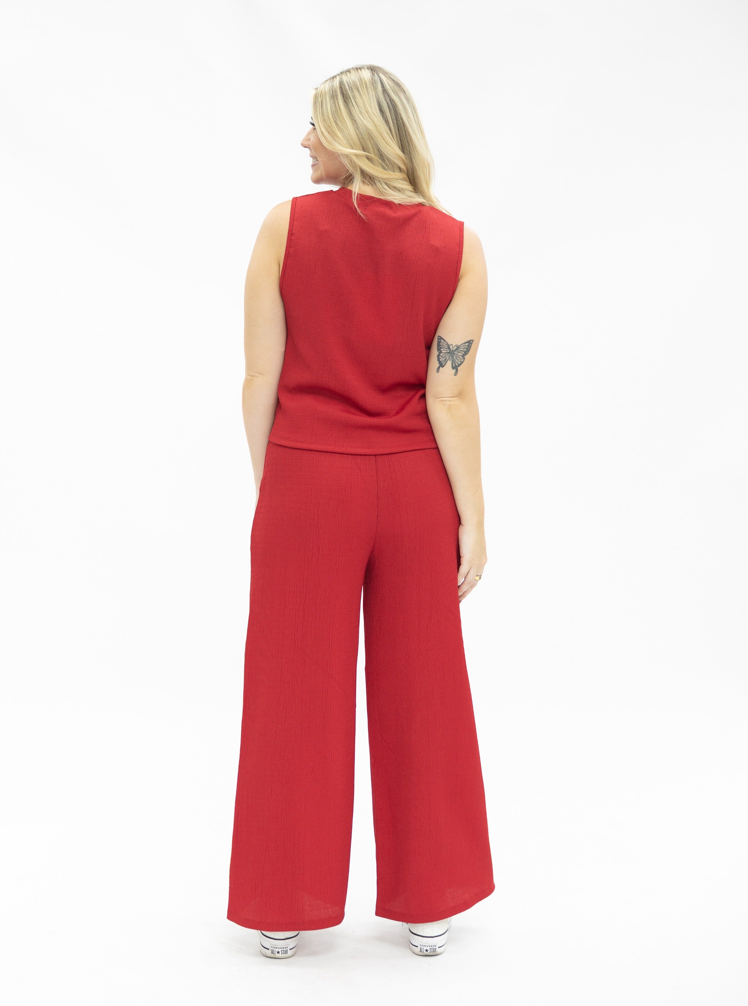 The Earhart Top, Red