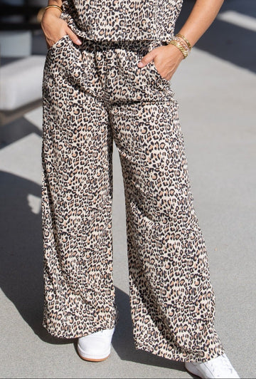 The Earhart Pants, Leopard