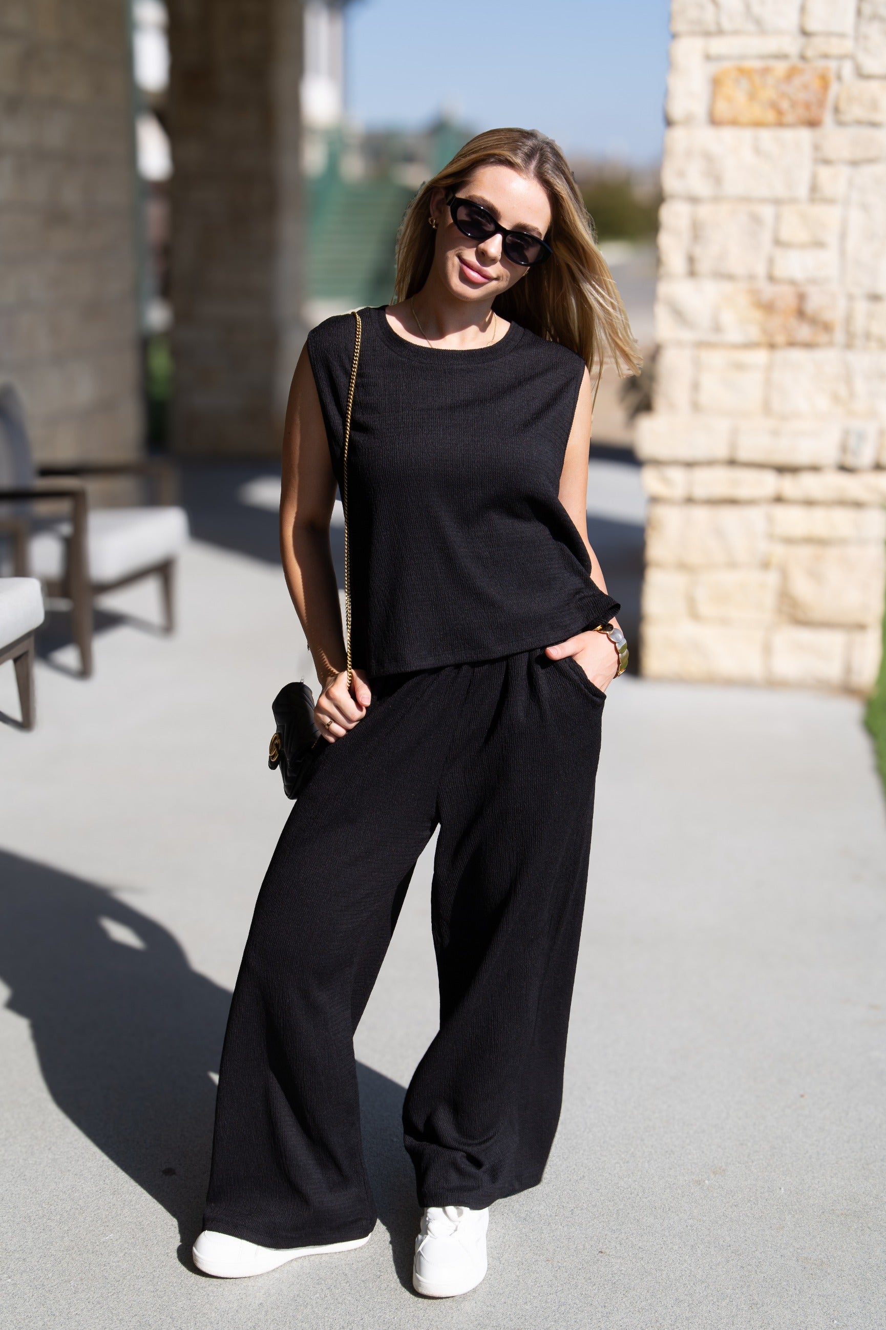 The Earhart Top, Black