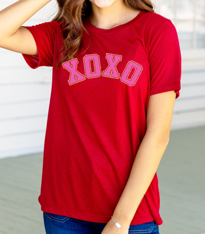 XOXO on Crimson Tee